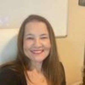 Meet your Posher, Ellen